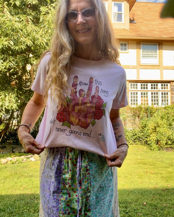 Ramble on Rose T-Shirt